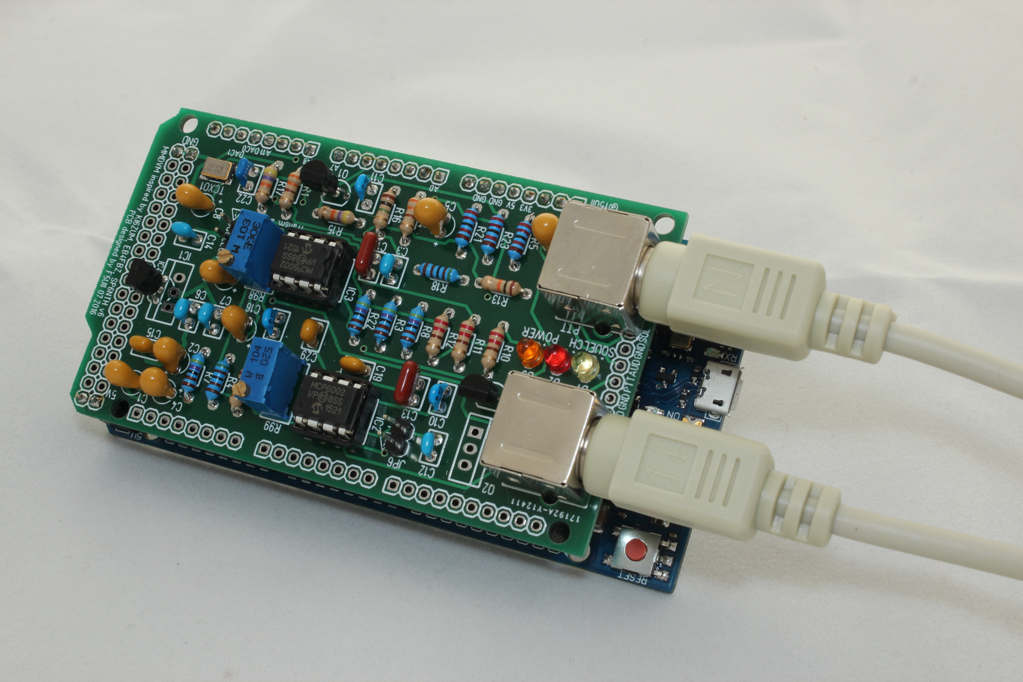 MMDVM board on its arduino due and mini 6 pin Din connections to the receiver and transmitter