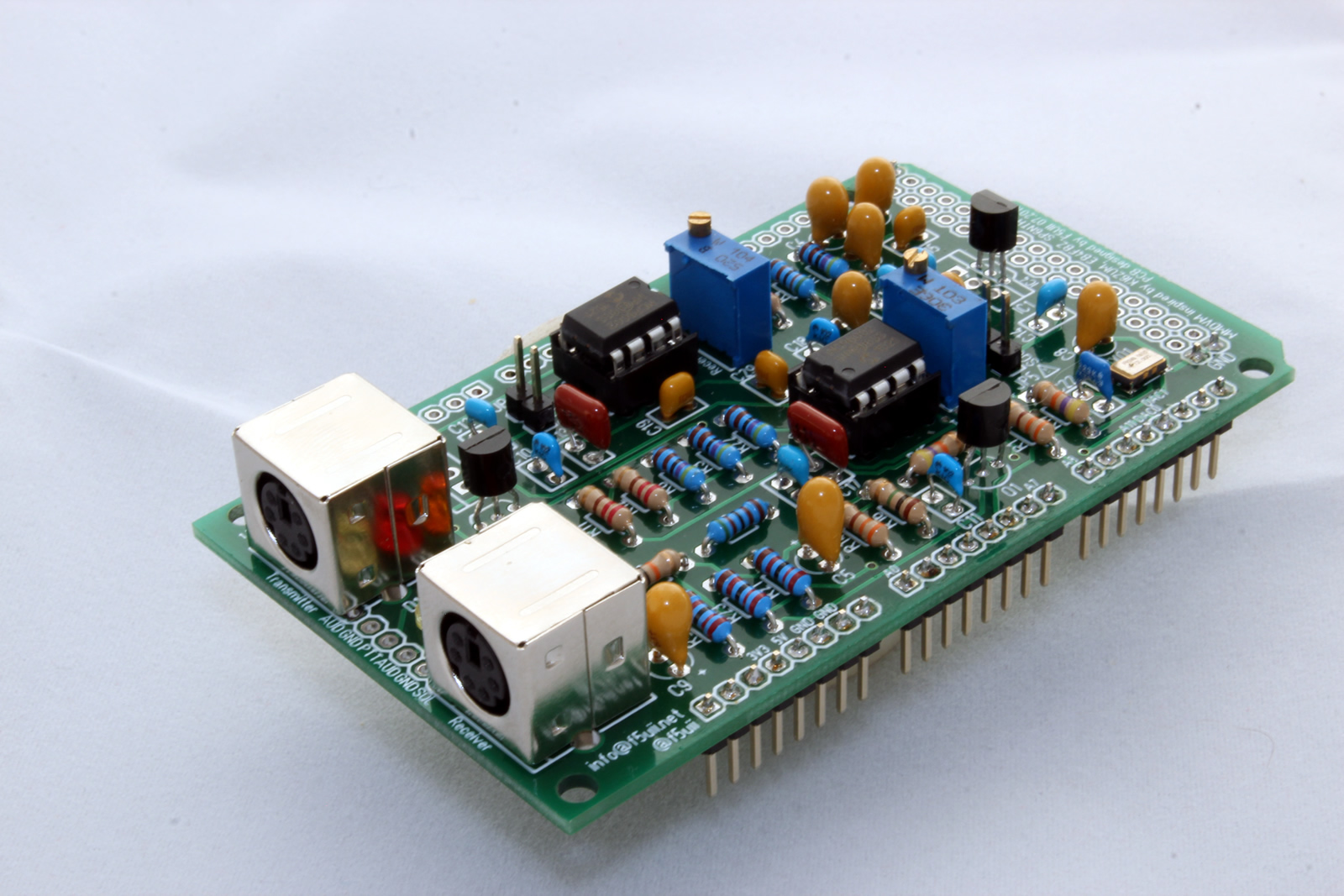 MMDVM board mounted with discrete components